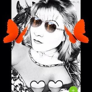 Meet your Posher, Clara